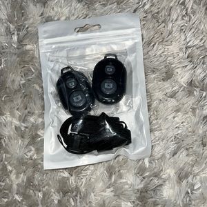 2 pack wireless shutter remote control for smartphone/iPhone/android